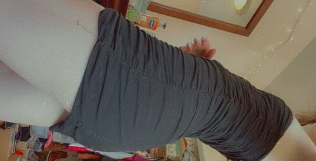 scarlethartt444 pornstar hot img