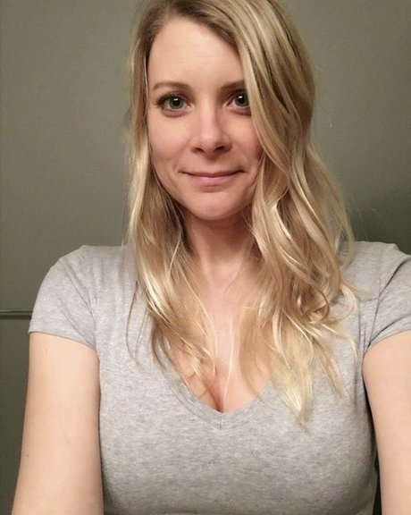 Teasing Teacher top star pics