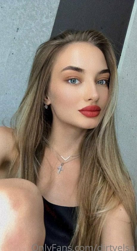 Dirtyelsa pornstar hot gallery