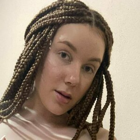 asmrbylisa naked model photo