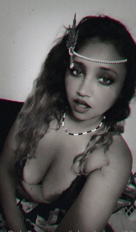 skinny blonde milf onlyfans hd image