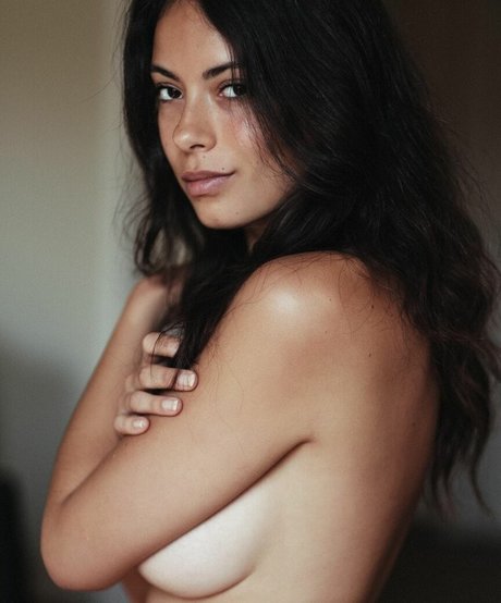 Caroline Podlewski pornographic model galleries