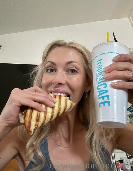 busty redhead teen onlyfans art xxx galleries