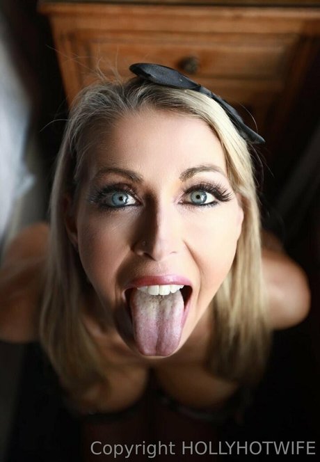 hollyhotwife sex actress galleries
