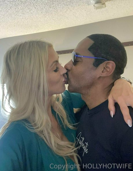 breast milk onlyfans nude image