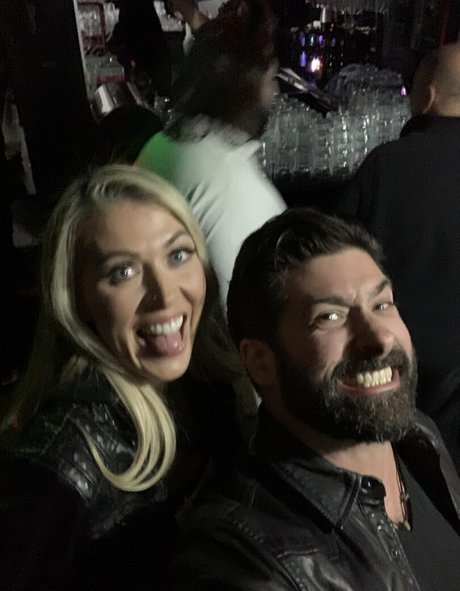 hollyhotwife nice model images