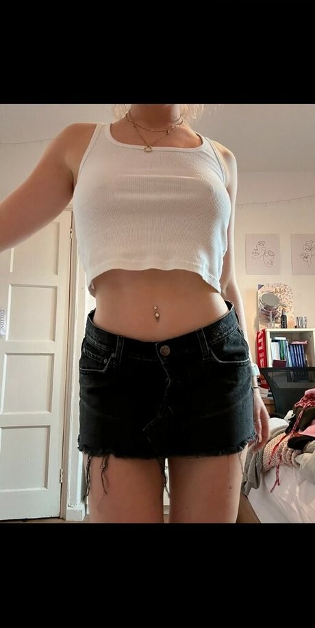 sexy anal onlyfans pretty pic