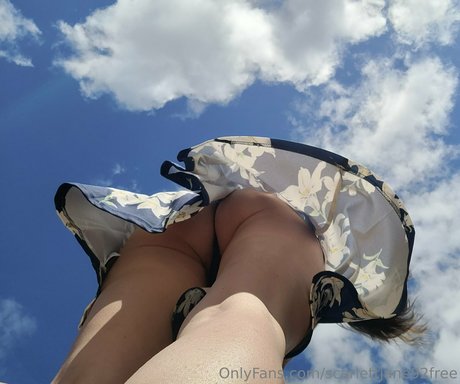 scarlettjane92free pornographic model img