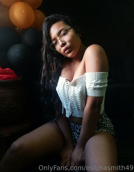eslunasmith49 pornstar naked pics