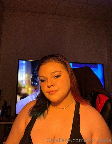 onlyskyyla art actress archive