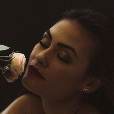 Noelle Marie pornographic model pic