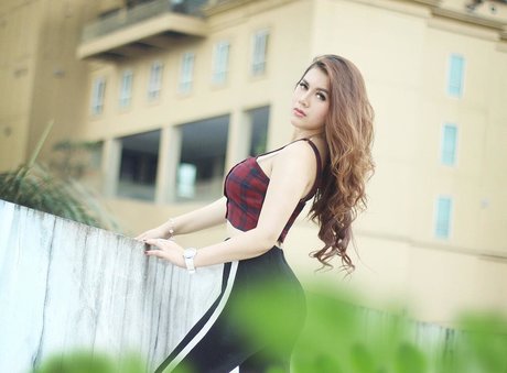 arab blowjob onlyfans hot naked photo