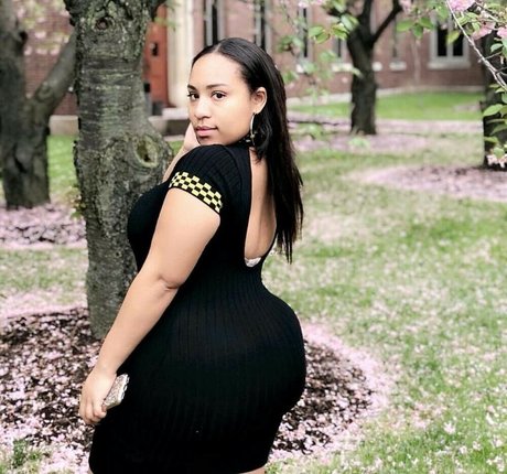 Kathrynn Marie adult model images