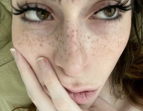 big tits mom onlyfans sexy nudes pictures