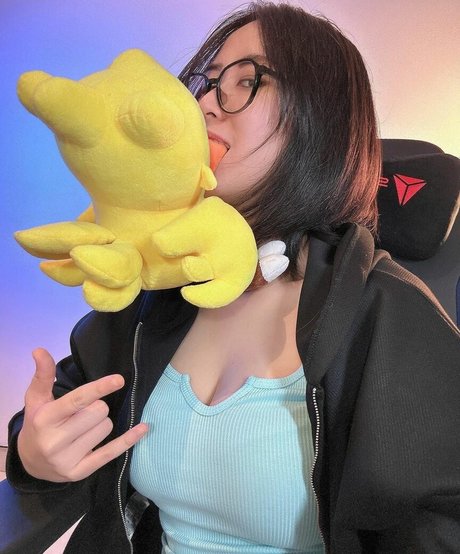 femboy asian onlyfans naked pics