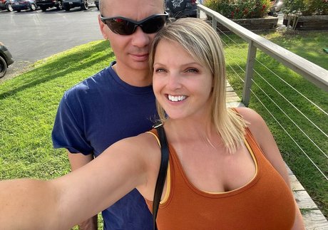 black female onlyfans hd img