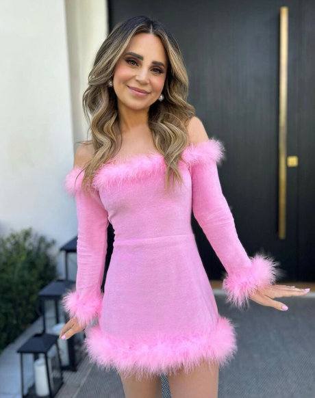 Rosanna Pansino nude pornstar gallery