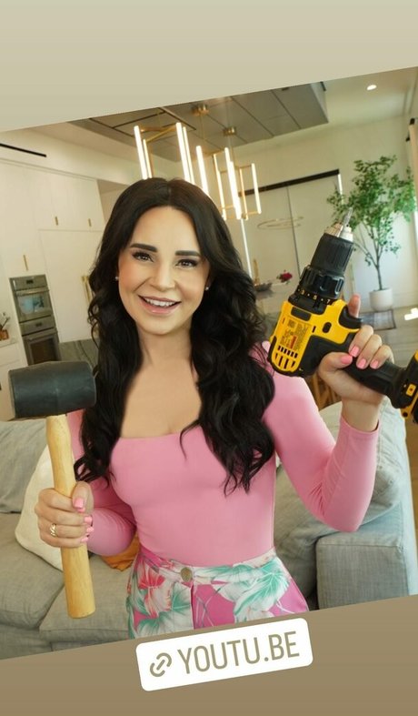 Rosanna Pansino best model pictures