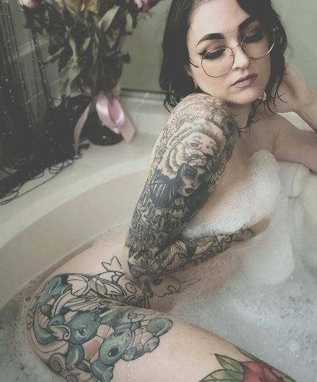 baeporeon pornographic star image