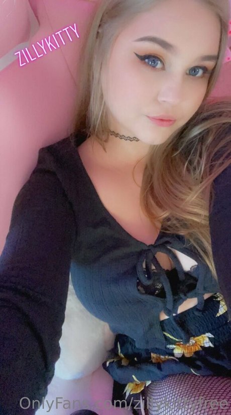 zillykittyfree pornstar xxx images