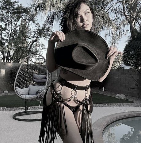 milf shower onlyfans free naked image