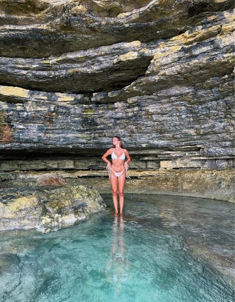 thick ass onlyfans naked images