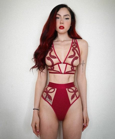 brown onlyfans pornographic images