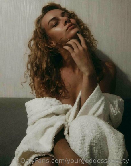 yourgoddessbeauty model perfect archive