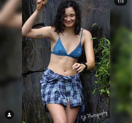 Meghan Lane naked star pic