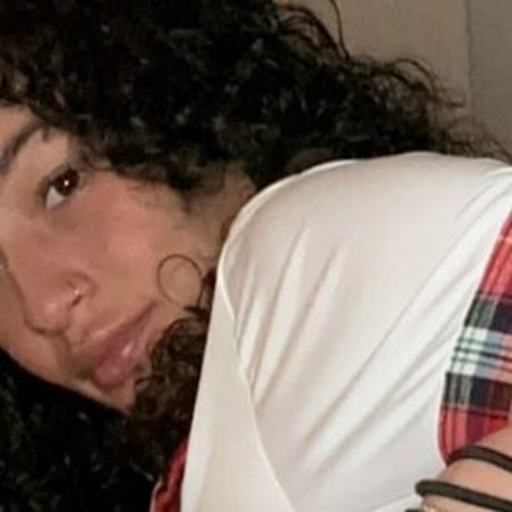 aaliyahfuckingcruz erotic model img