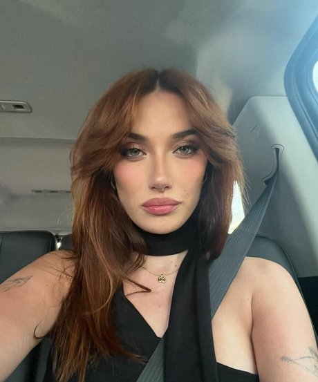 Olivia OBrien xxx star galleries