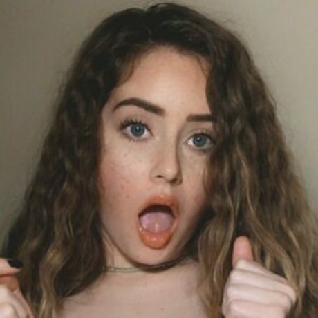 babyraerae1 pornstar sexy pictures