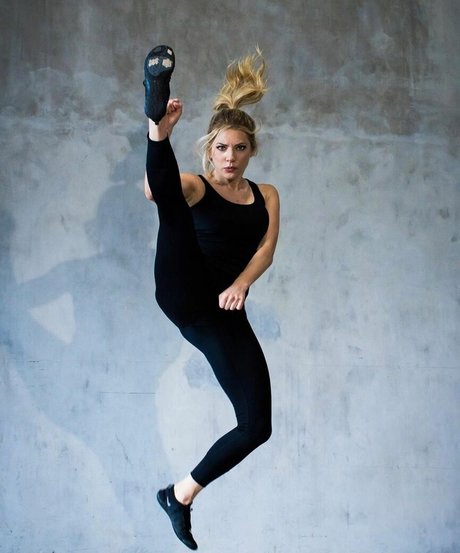 gay kissing onlyfans art xxx photo