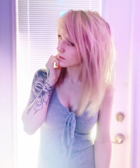 Nicholena nice pornstar pictures