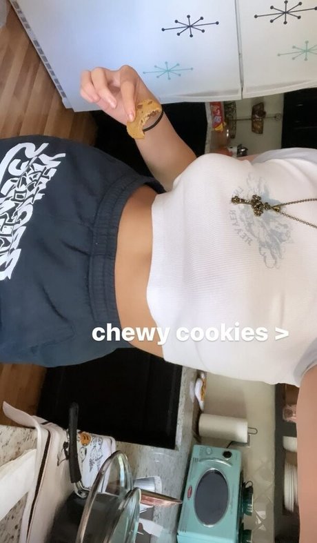 Chxrrychick art star pics