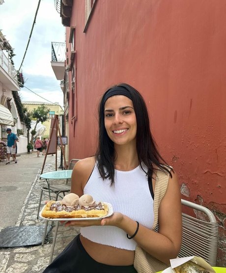 Develique xxx pornstar images