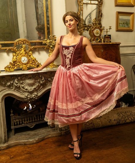 Develique star nudes photos