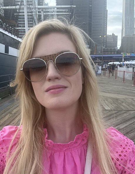 Grace Randolph hd pornstar archive