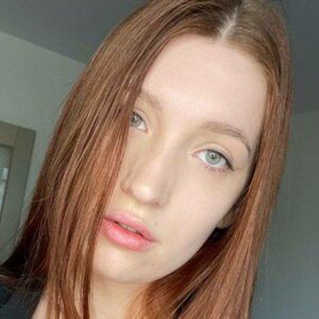 Emma Sweetness model art archive