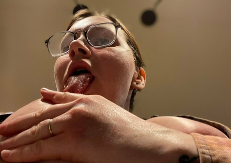 asian princess onlyfans top pics