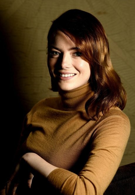 Emma Stone pornstar adult img