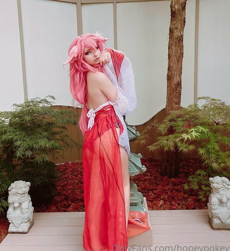 Hopeyhazbin xxx pornstar pic