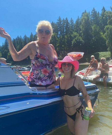 Emily Mello star sexy images