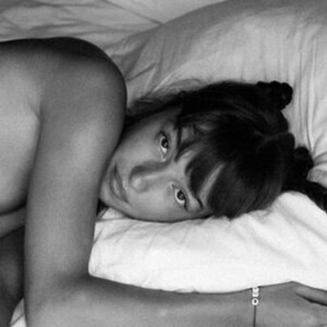 Telmaxlousie porn actress picture