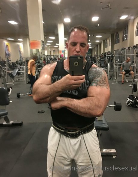 musclesexual model nice gallery