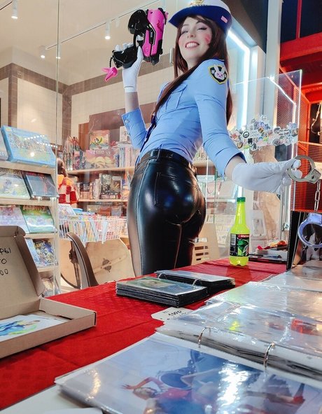 streamer onlyfans art nude photo