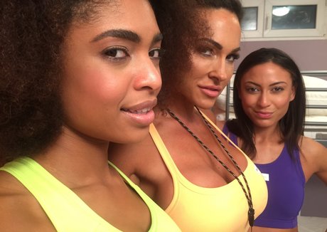 Cassie Del Isla star hd gallery