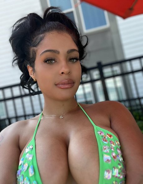 Jasmine Grenaway hd model photo