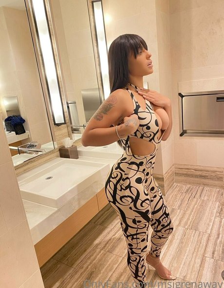 Jasmine Grenaway exclusive actress pics