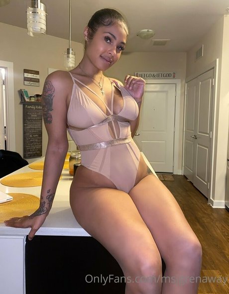 Jasmine Grenaway best star pictures